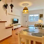 Portugal Secret 2 By Coral - Townhouse Rooftop Holiday home