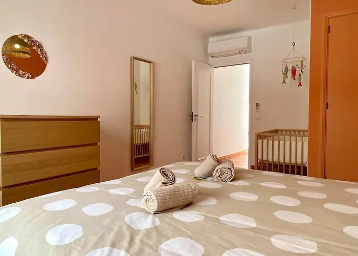 Portugal Secret 2 By Coral - Townhouse Rooftop Holiday home *